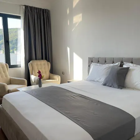 Apartament Migi *